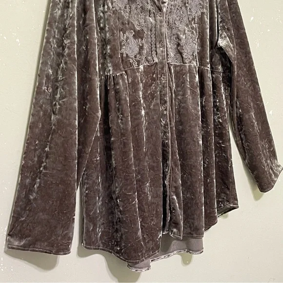 Andree By Unit Velvet Long Sleeve Brown Button Up Tunic Witchy Whimsigoth Size M - Picture 4 of 9
